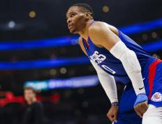 IM体育官网-快船客场击败独行侠，伦纳德砍下+破局的简单介绍