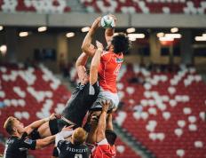 IM体育动画直播通道-欧文爆发引领雷霆争冠之路，战术智慧战胜上海队启示录