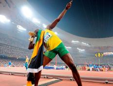 IM体育动画直播通道-霍勒迪末节狂飙17分，鹈鹕提前终结悬念送雄鹿三连败