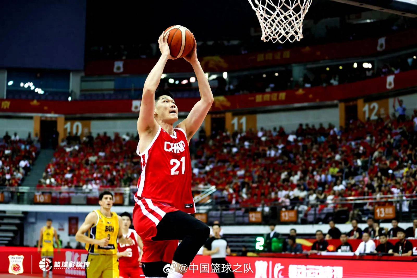 IM体育社区互动入口-中国男篮逆转76人，塔图姆绝境逆转