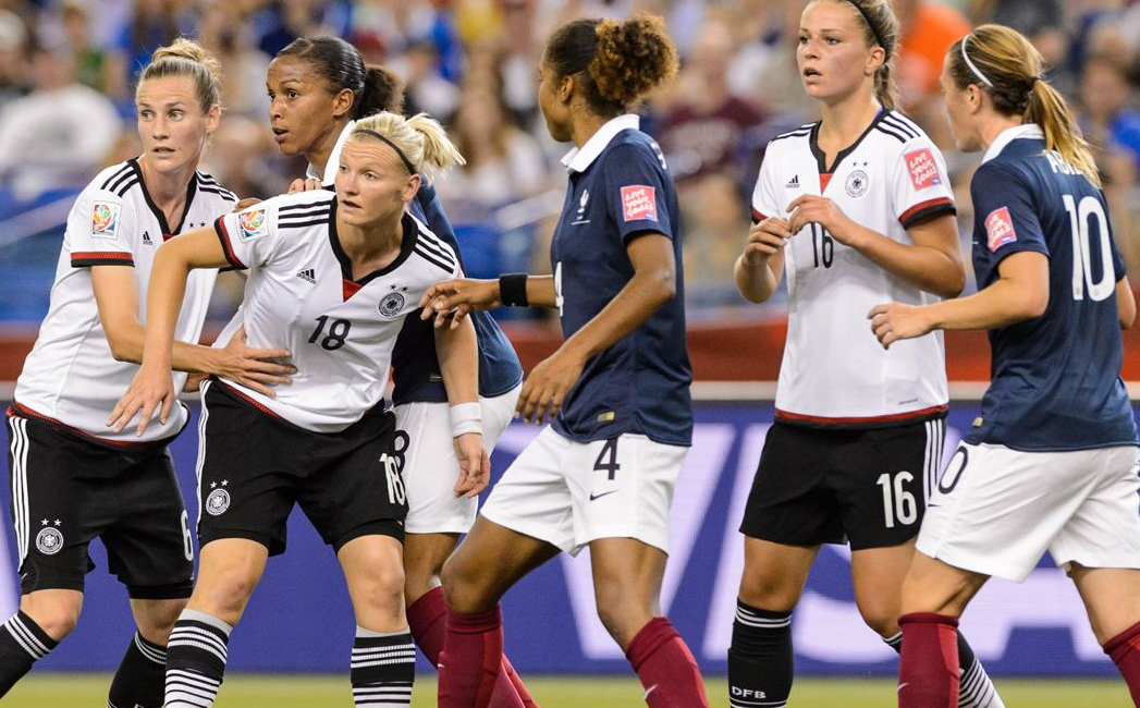 IM体育官方平台-德国女足在比赛中表现出色击败对手