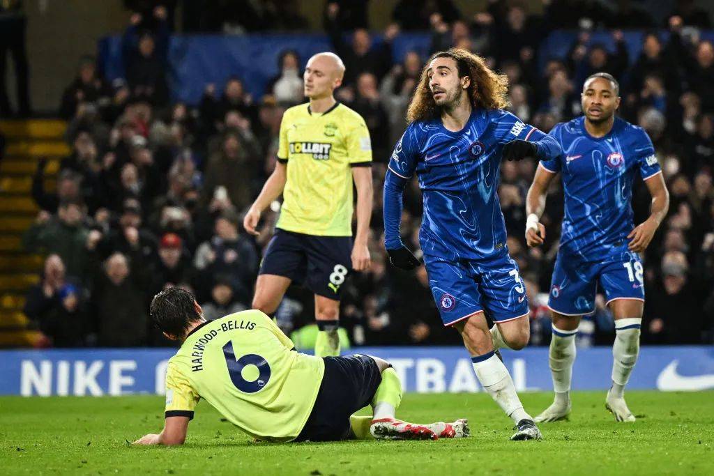 IM体育App下载-维拉客场不敌切尔西，保级形势再受动摇的简单介绍