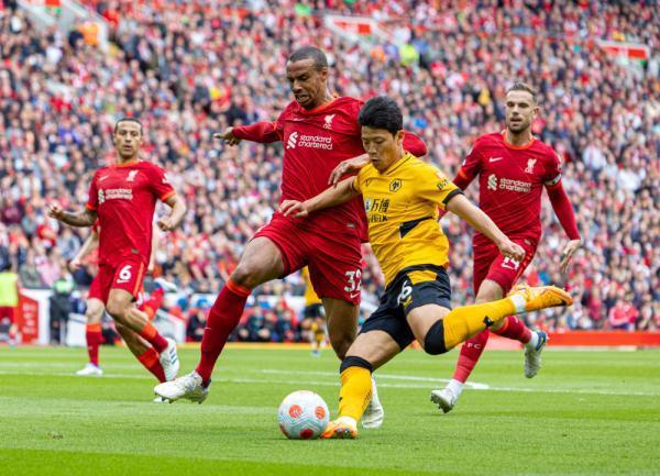 IM体育数据分析平台-利物浦三球击败莱切斯特城,领先优势继续扩大的简单介绍