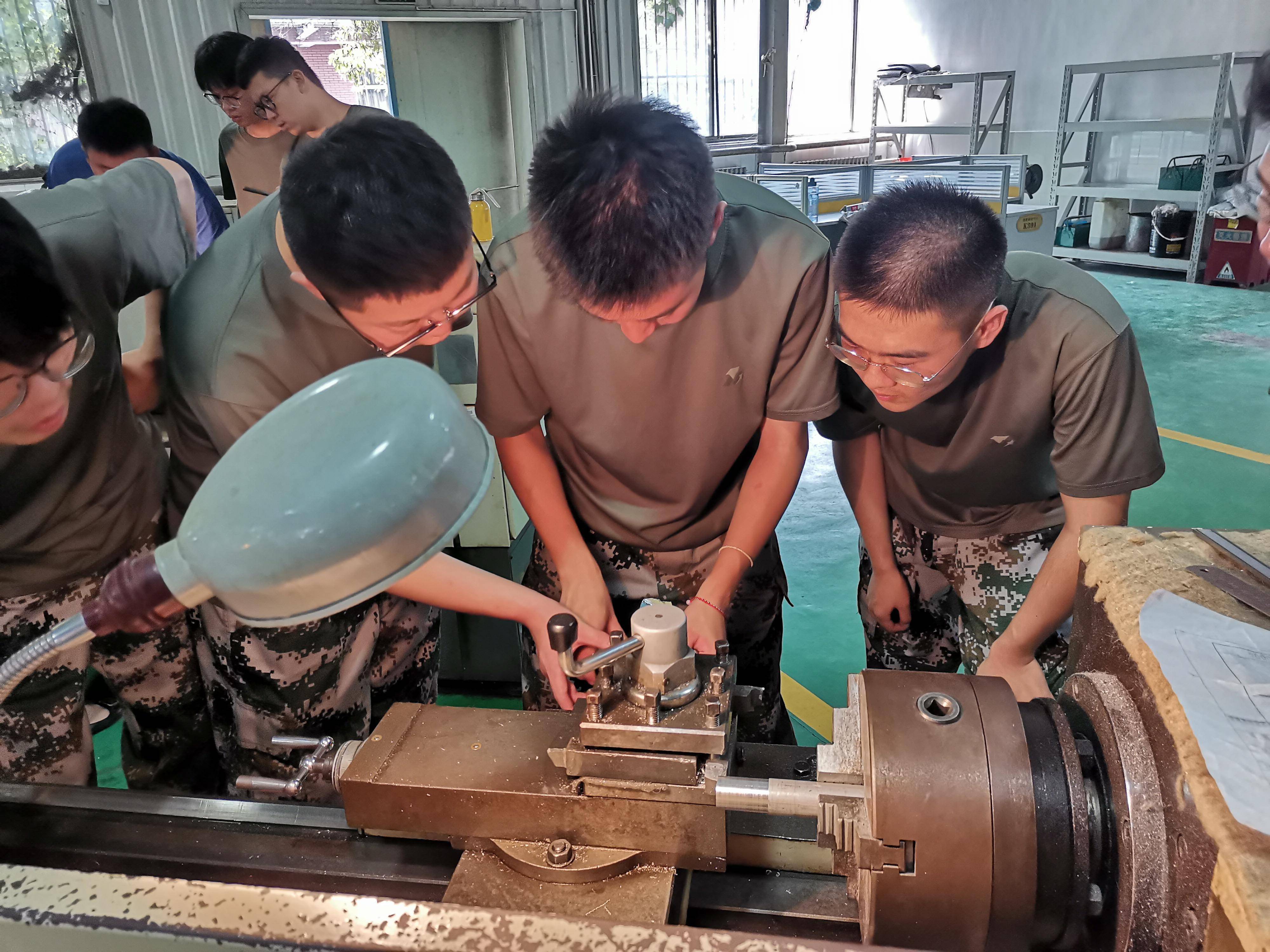 IM体育社区互动入口-关于湖北科技大学深夜训练备战,球员积极反思磨砺的信息