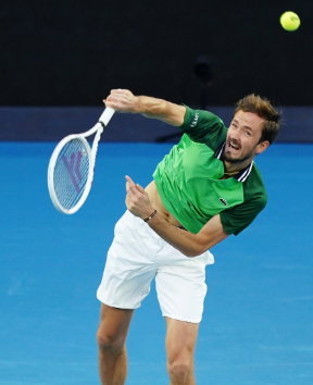 IM体育-包含美网险胜ATP总决赛，梅德韦杰夫关键制胜的词条