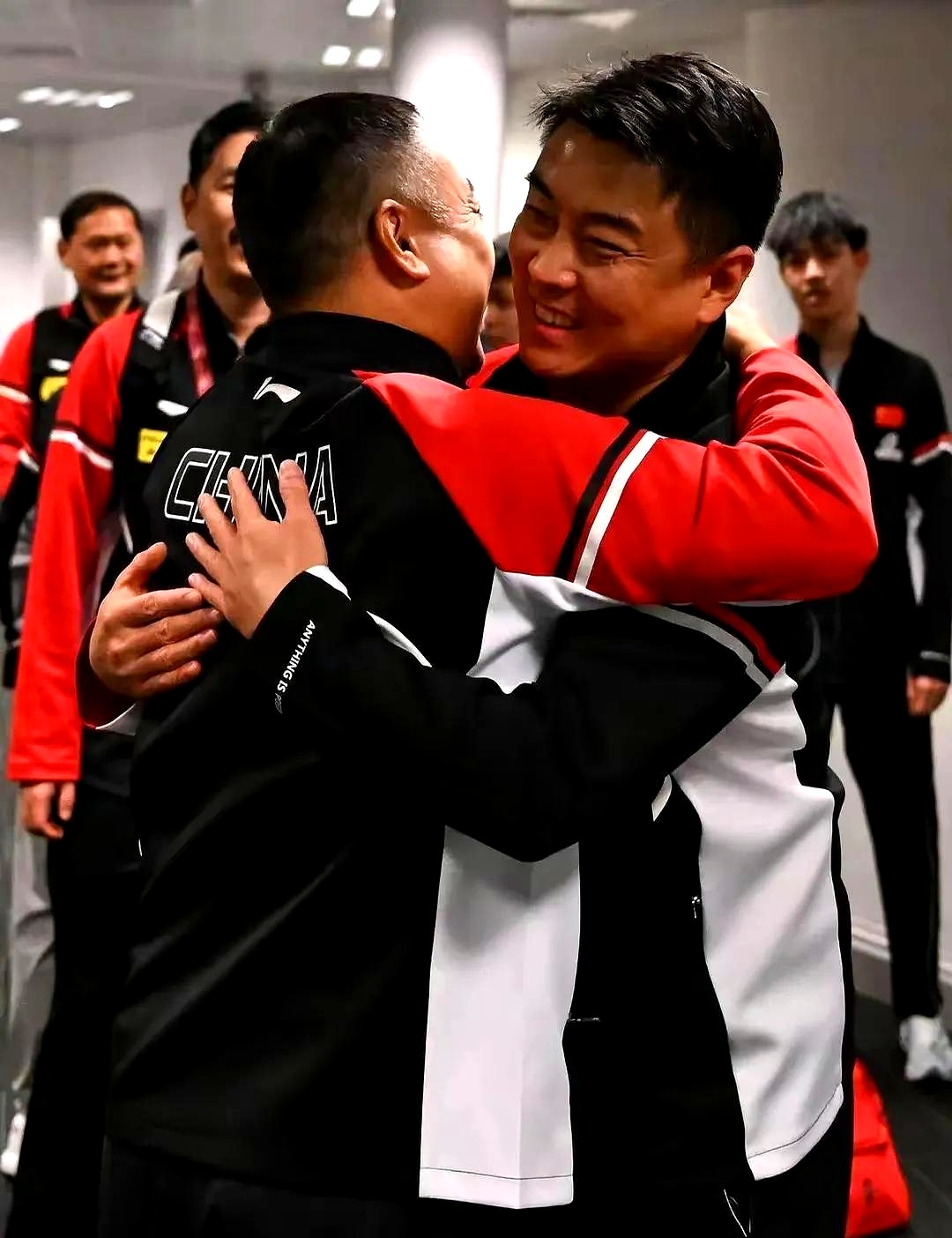 IM体育动画直播通道-中国队鏖战德国队,王皓扛起全队