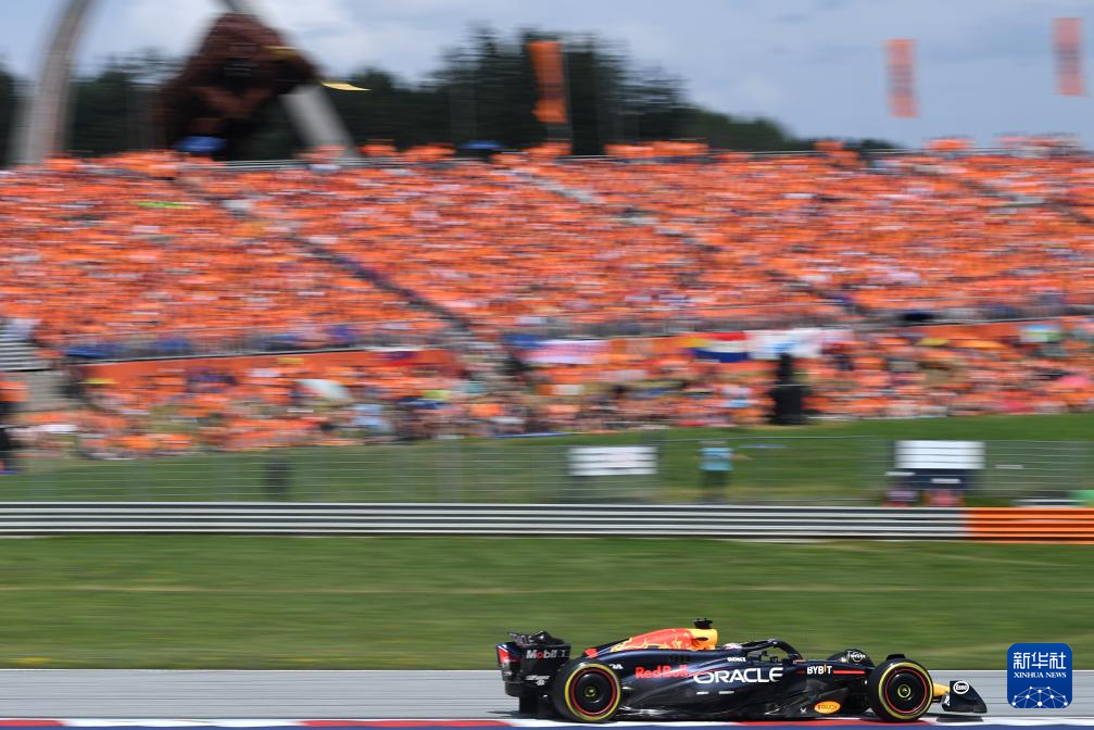 IM体育App下载-包含梅赛德斯险胜威廉姆斯，拉塞尔关键制胜的词条