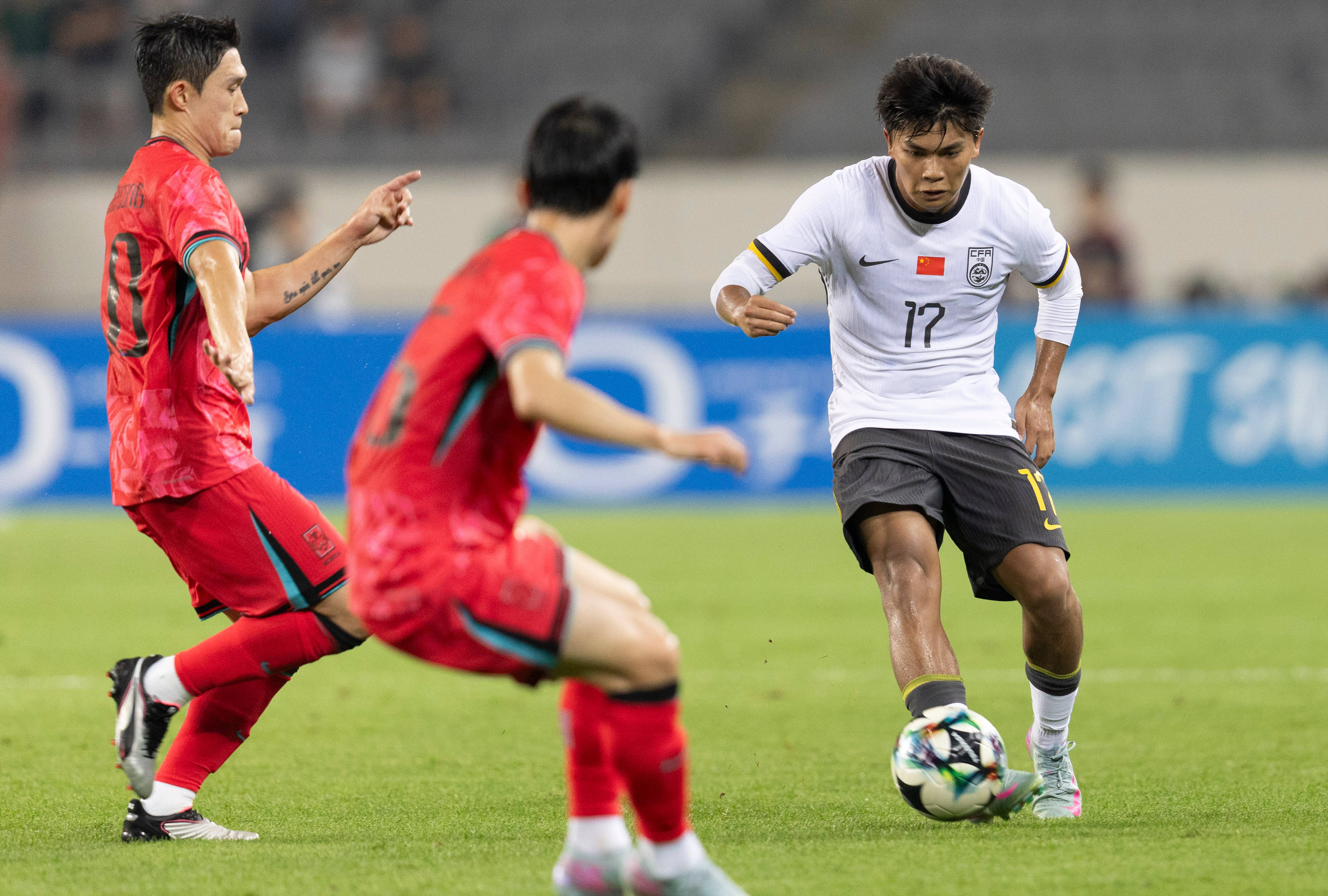 IM体育官方网站-日本队鏖战韩国队，樊振东统治全场