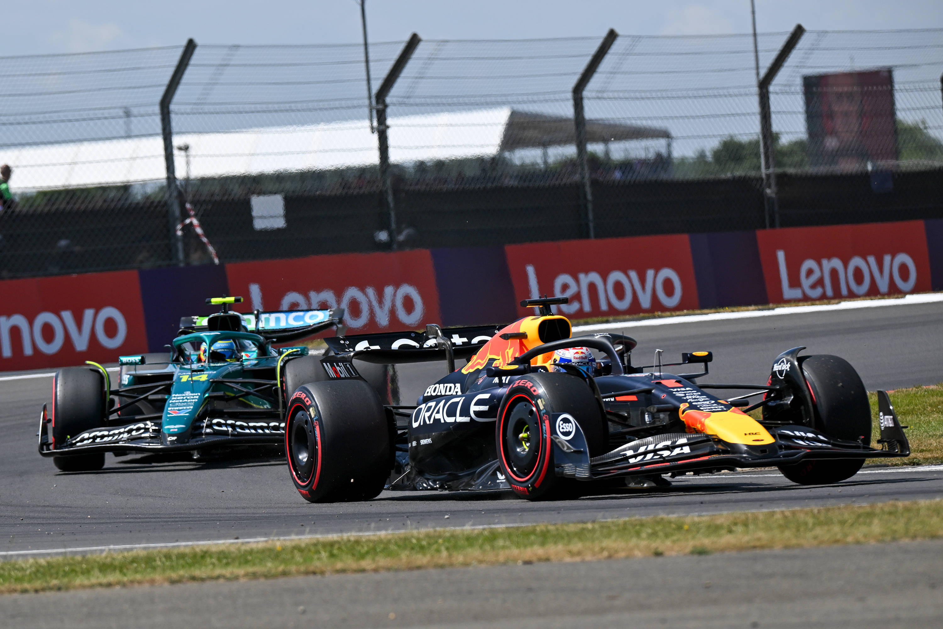 IM体育app-包含迈凯伦逆转梅赛德斯，诺里斯关键制胜的词条