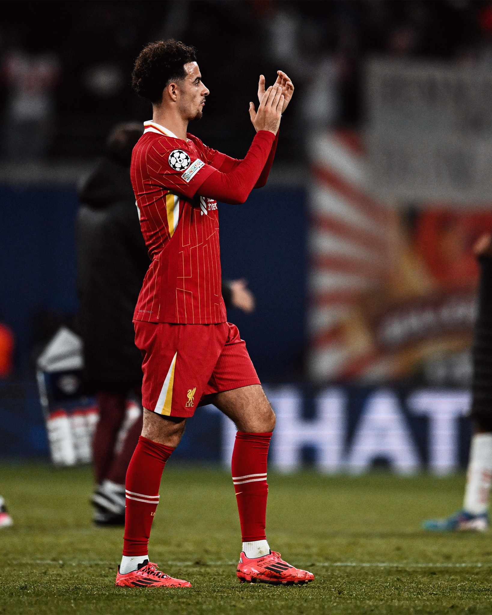 IM体育网页版登录入口-包含利物浦绝杀莱比锡红牛，范戴克关键制胜的词条