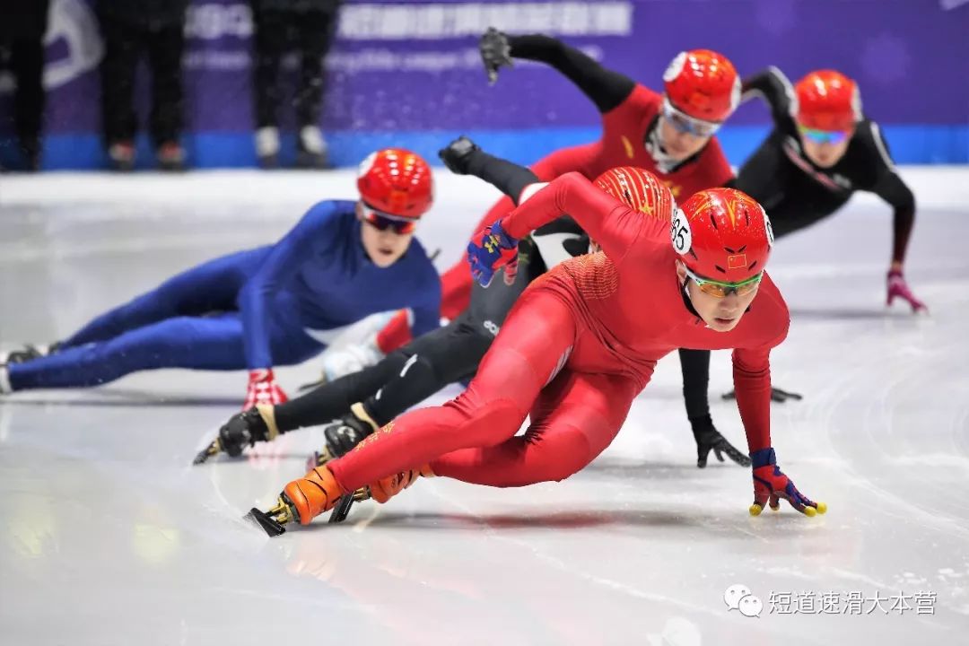 IM体育官方网站-包含缅甸队奋勇争先，力夺胜利晋级决赛争霸的词条