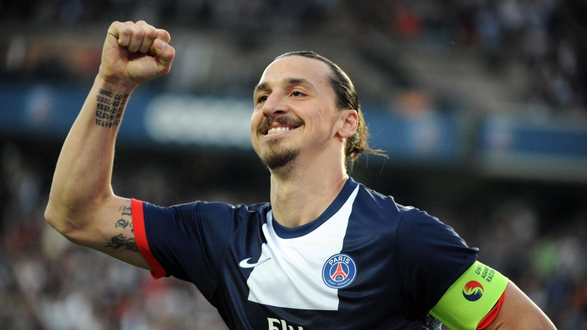 IM体育-绿茵场上的奇迹,内马尔爆发引领桑巴风暴,土耳其逆转澳大利亚诠释足球魅力