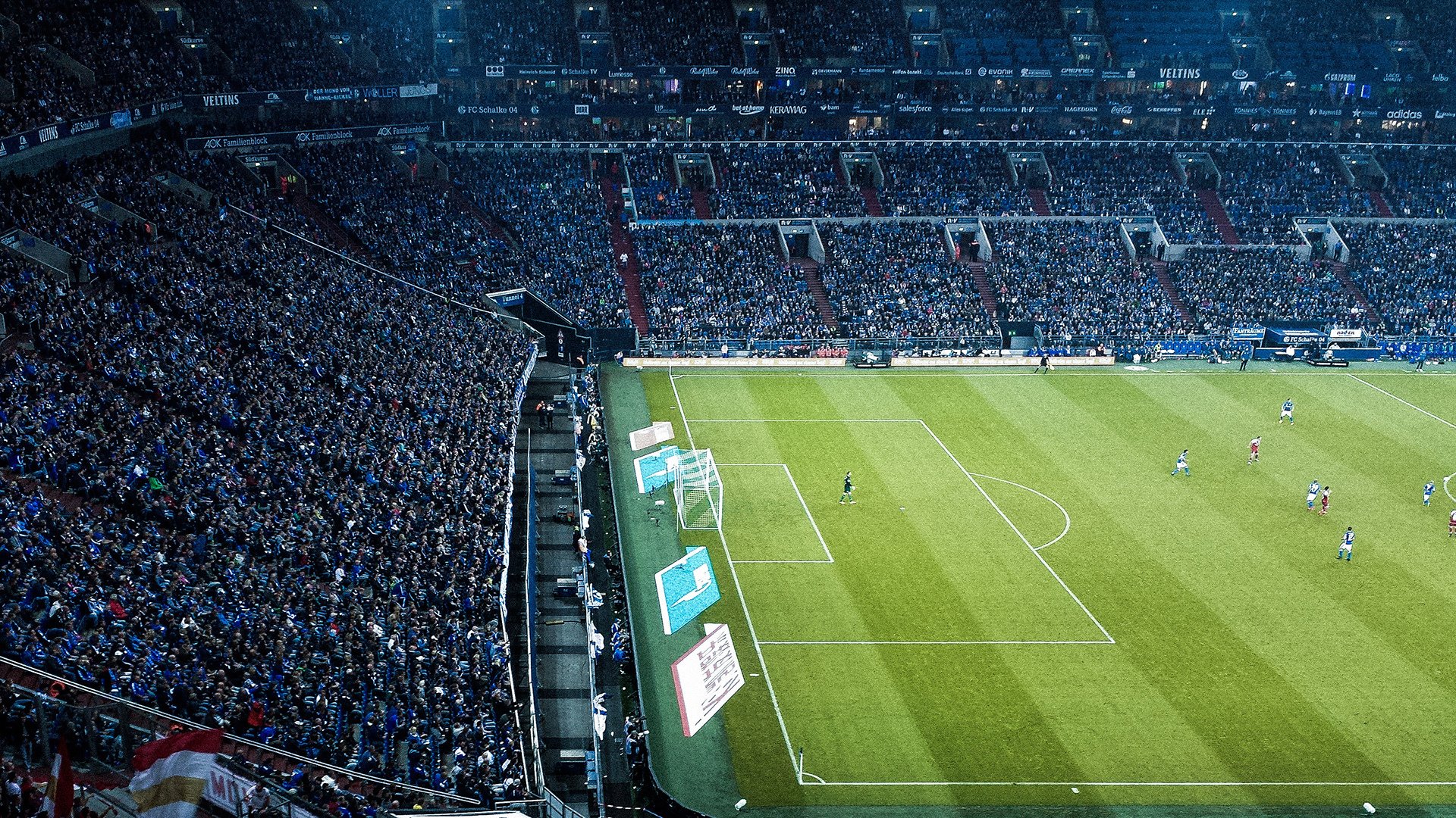 IM体育app-多哈之夜，当沙漠吞噬高卢雄鸡，维尼修斯在绝杀中加冕为王